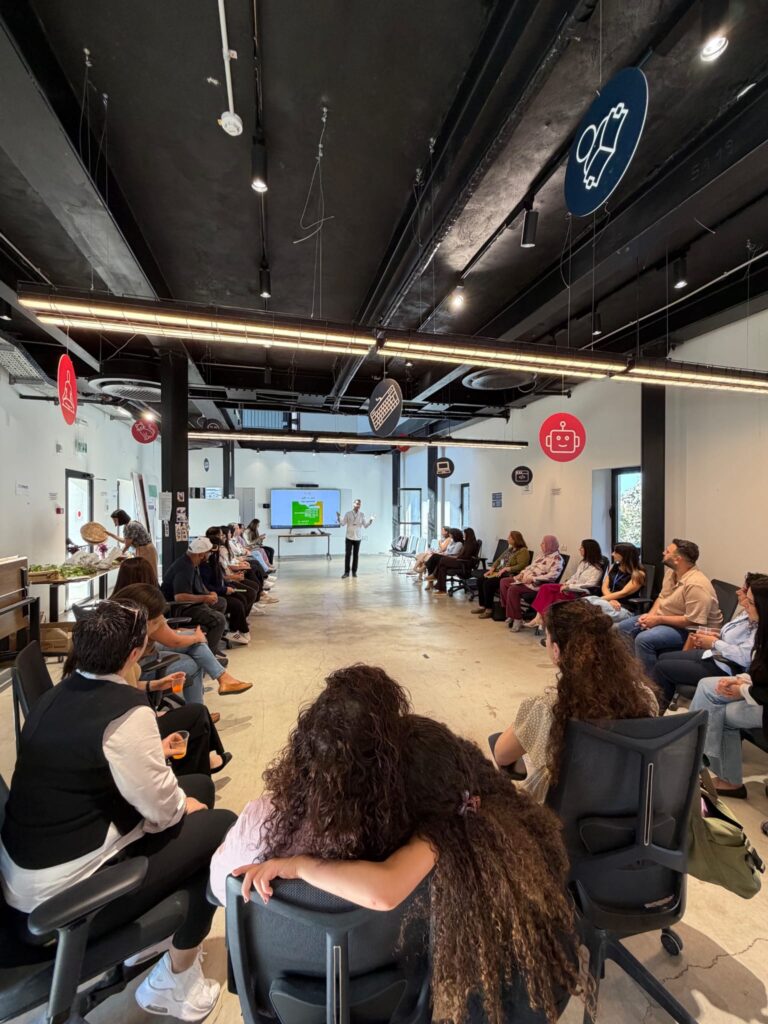 لقاء المجتمع 4